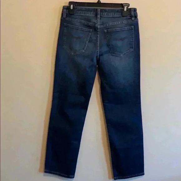 Free People women’s jeans. - Picture 2 of 4